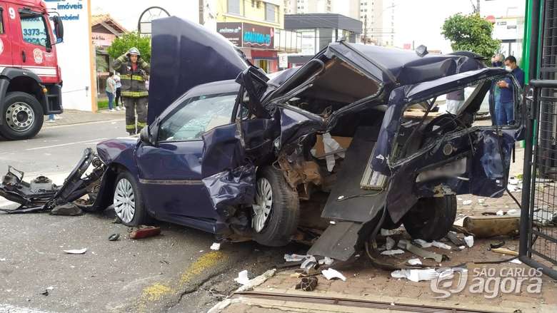 Foto 6 de 6 — Acidente envolvendo vários veículos deixa ao menos dois feridos na região